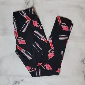 4/$20 LulaRoe Lipstick Print leggings